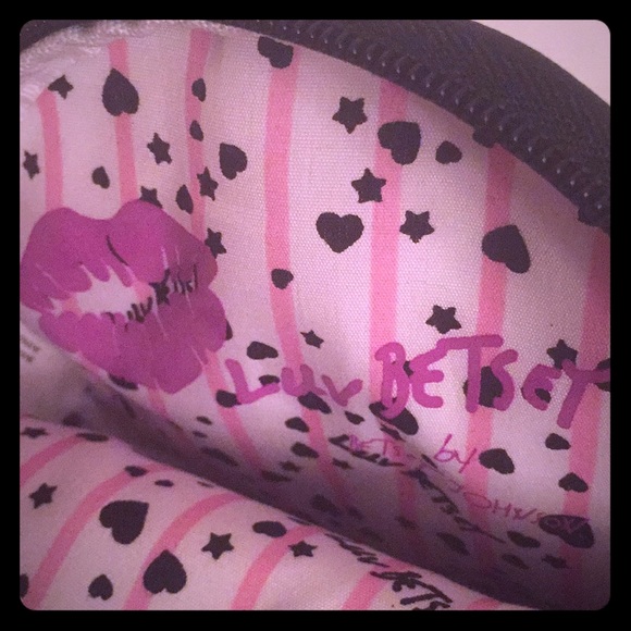 Betsey Johnson Accessories Betsey Johnson Coin Purse Poshmark